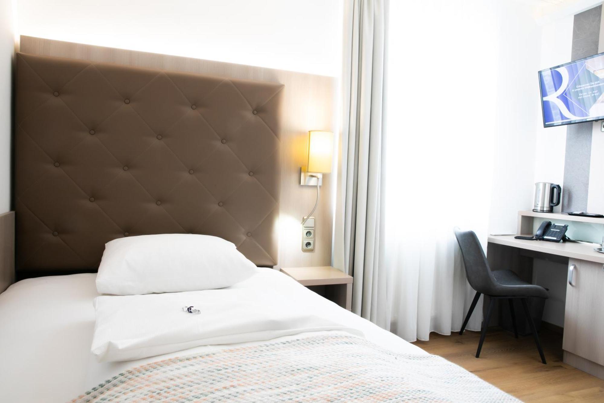 Das Reinisch Hotel - Near Vienna Airport Schwechat Exteriör bild