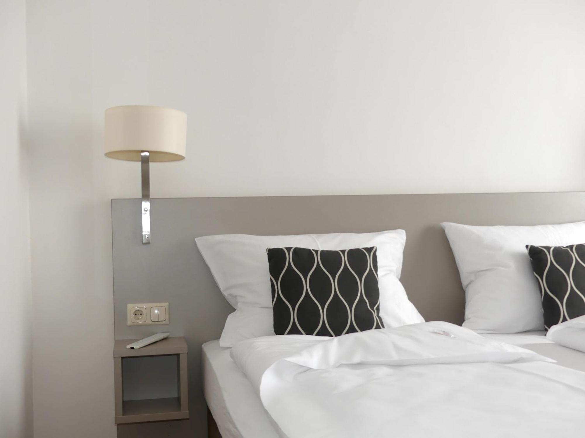 Das Reinisch Hotel - Near Vienna Airport Schwechat Exteriör bild