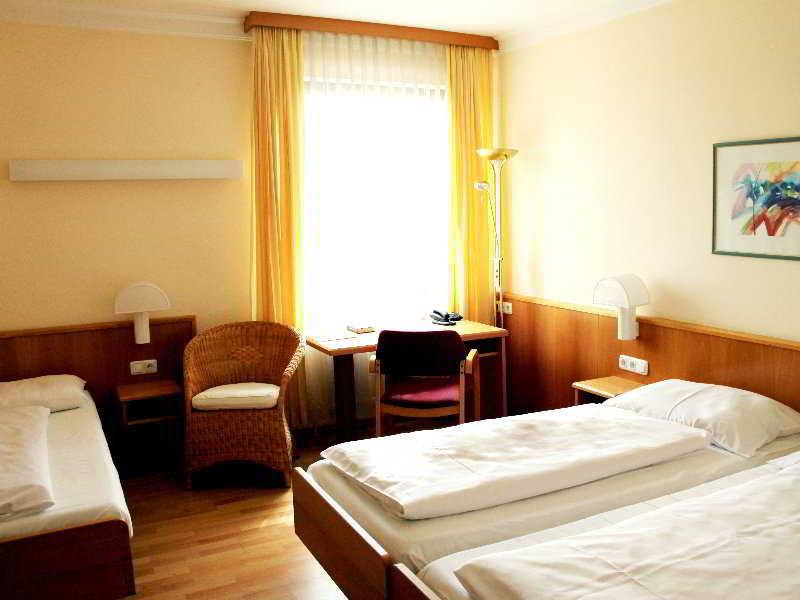 Das Reinisch Hotel - Near Vienna Airport Schwechat Exteriör bild